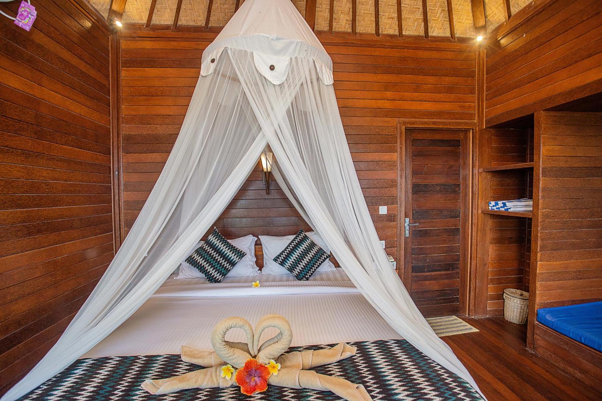 Tawe Ocean Blue Villa Lembongan Nusa Lembongan Zewnętrze zdjęcie